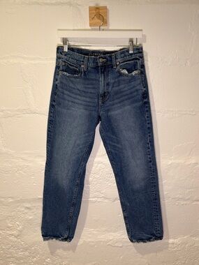 American Eagle Super High-Rise Straight Jeans (8 Short) in Blue Denim